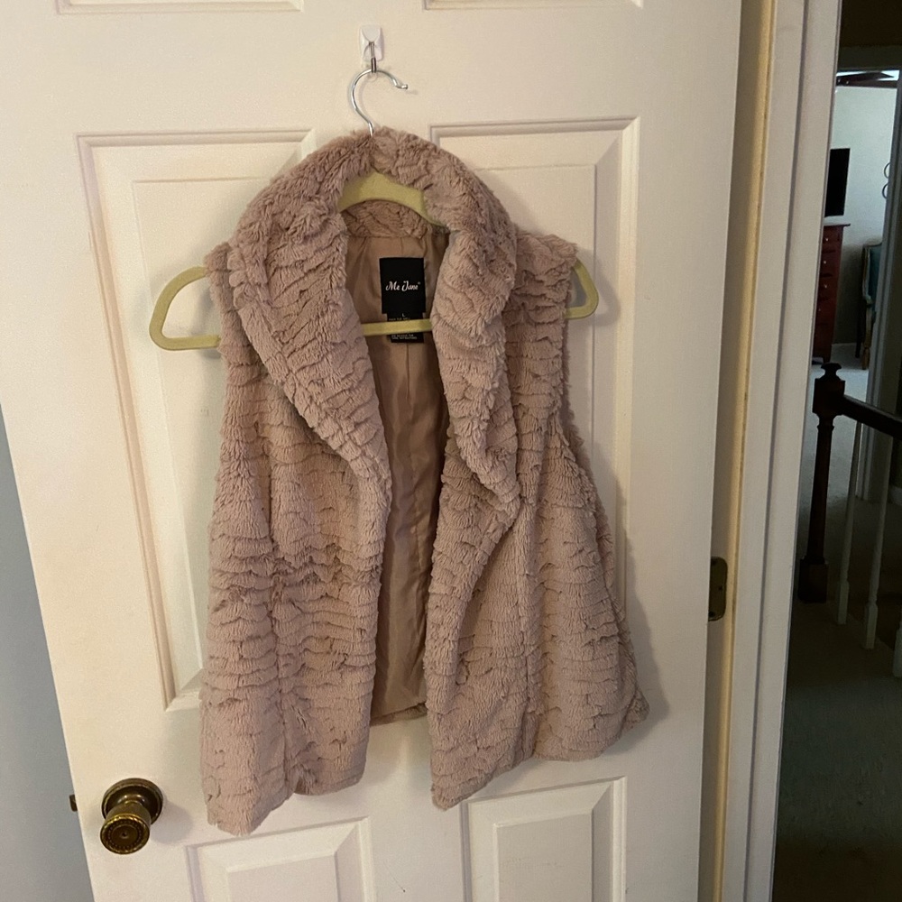 Fluffy vest